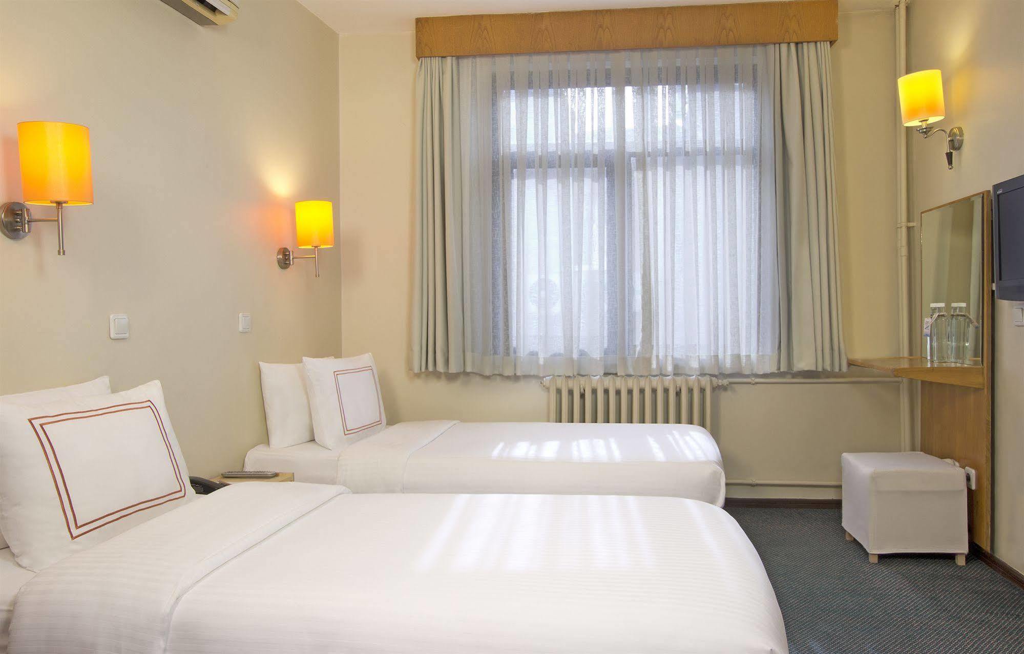 Ilkay Hotel Κωνσταντινούπολη Δωμάτιο φωτογραφία