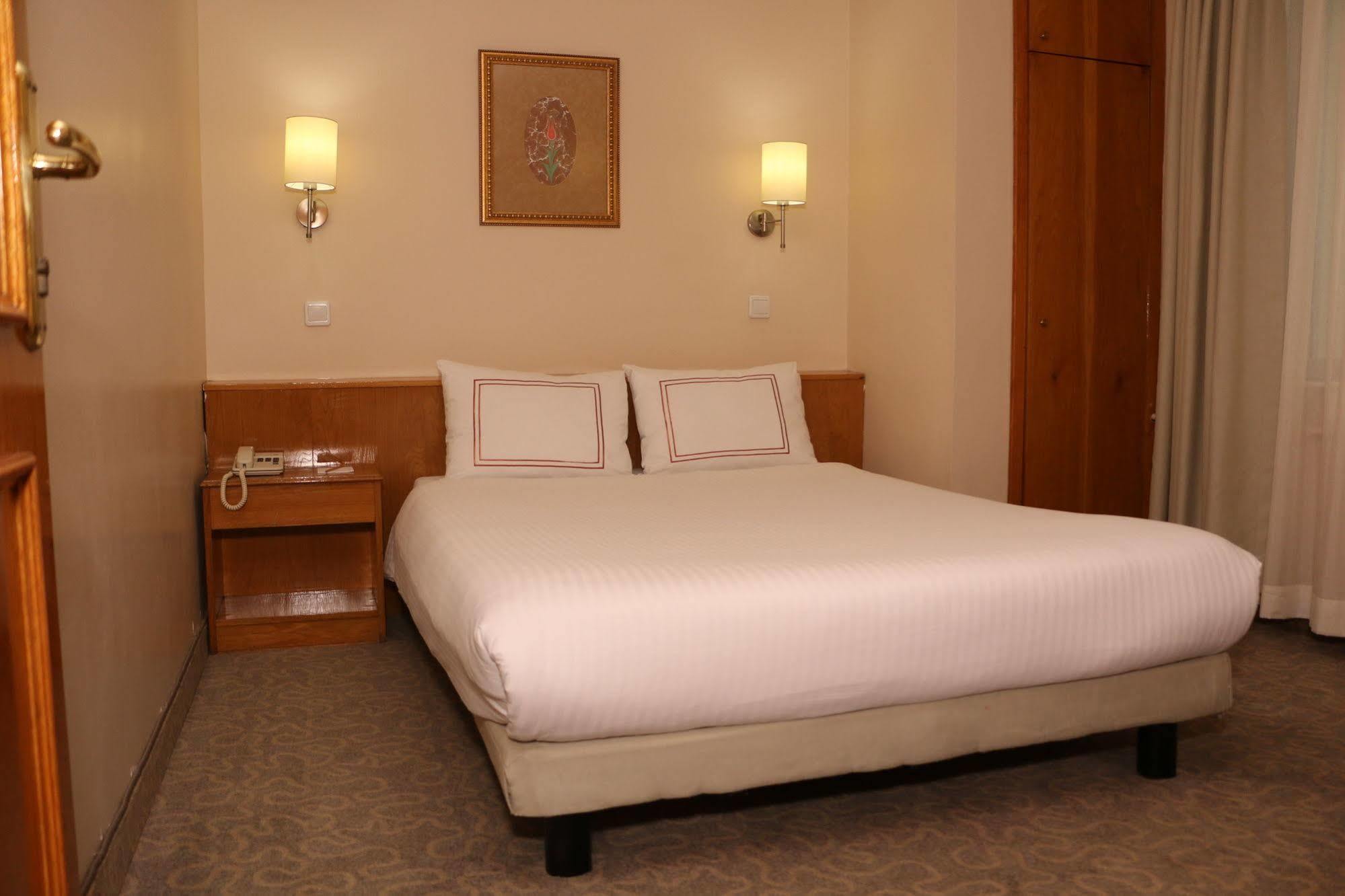 Ilkay Hotel Κωνσταντινούπολη Εξωτερικό φωτογραφία
